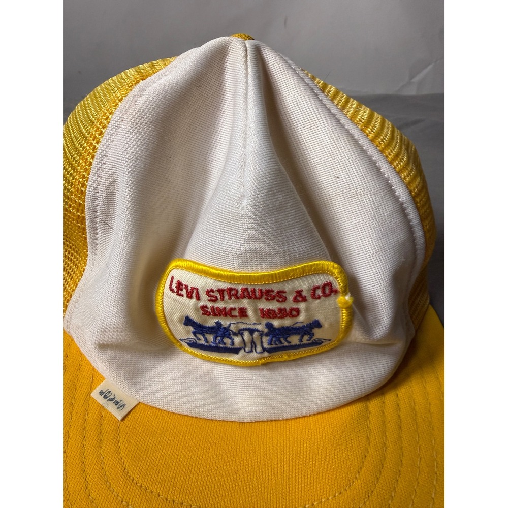 Vintage Levis Strauss & Co Trucker Hat Yellow White Mesh Snapback Patch Cap - Picture 2 of 11